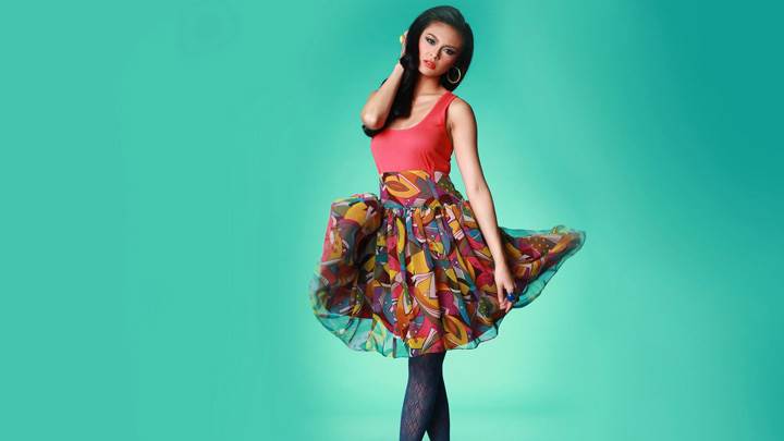 Sitting Pose Of Alizee Jacotey On Chair